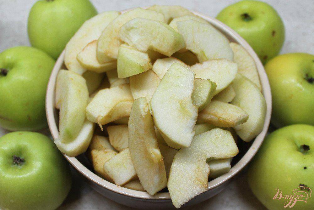 Яблочное пюре для грудничка: как выбрать и приготовить самостоятельно фруктовое лакомство своему малышу