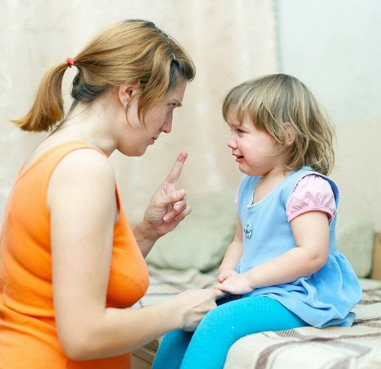 Как остановить истерику у ребёнка