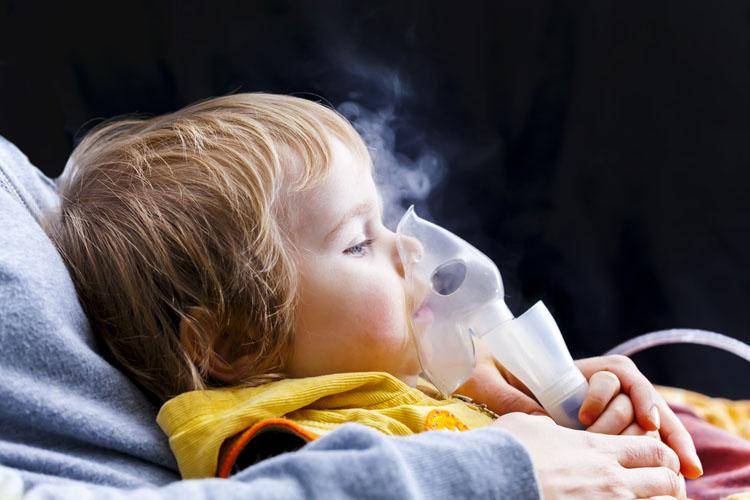 Когда и как проводят ингаляции при простуде и кашле детям