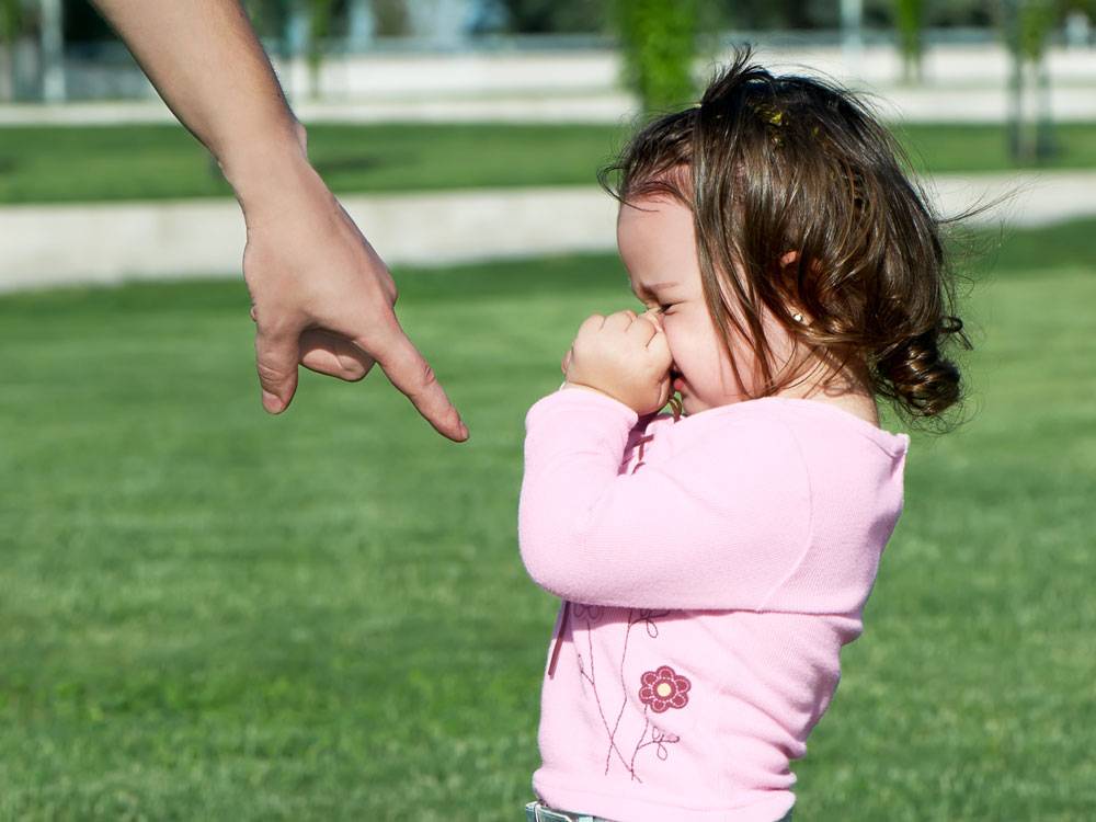 Как перестать злиться на ребенка, когда он капризничает