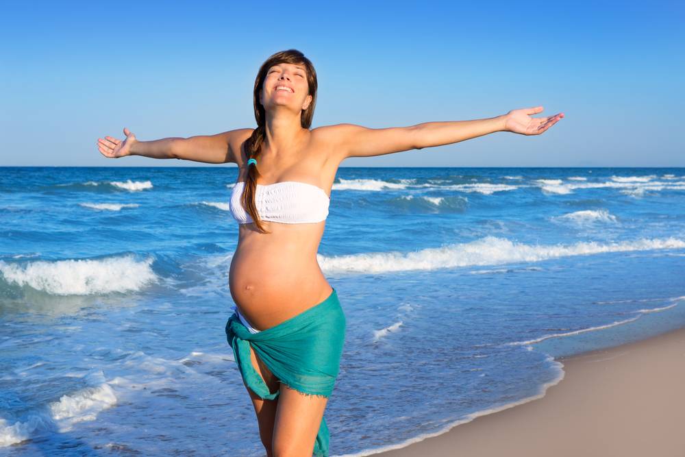 Загар при беременности: как влияет солнце на ранних сроках, во втором и третьем триместре, средства для загара