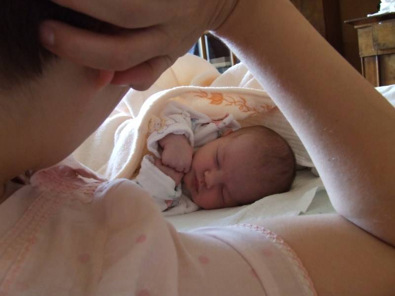 Кормление новорожденных в первые дни