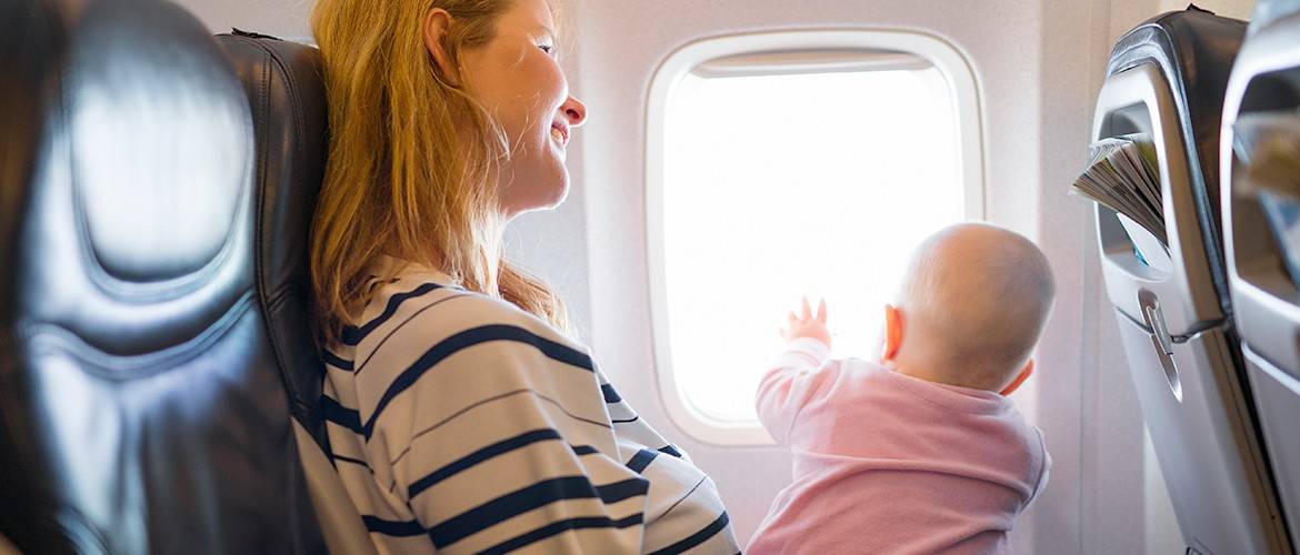 20 советов для авиапутешествия с малышом в самолете
