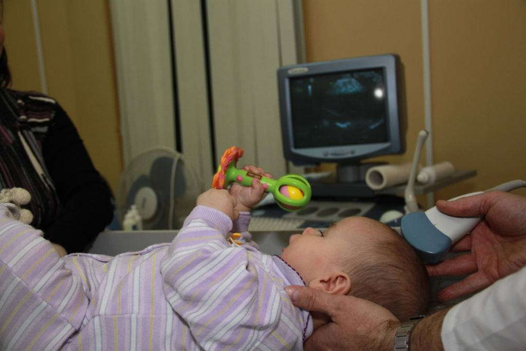 Узи головного мозга для детей и новорожденных: когда делают, что показывает?