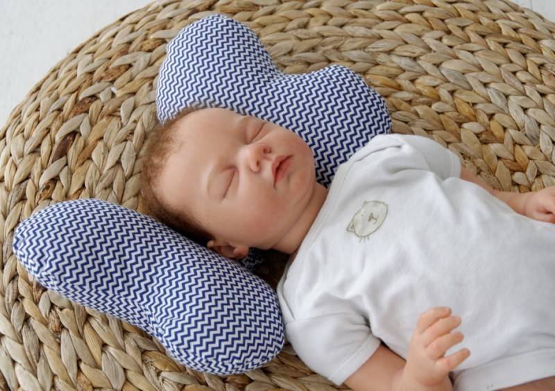 Сладкий сон: на какой подушке спать ребенку?