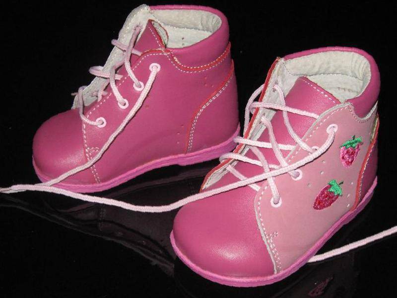 Первая обувь для ребенка - важные критерии выбора обуви для первых шагов вашего малыша
