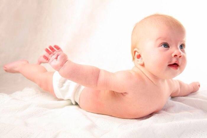 Гипертонус у новорожденных: причины, симптомы и лечение массажем