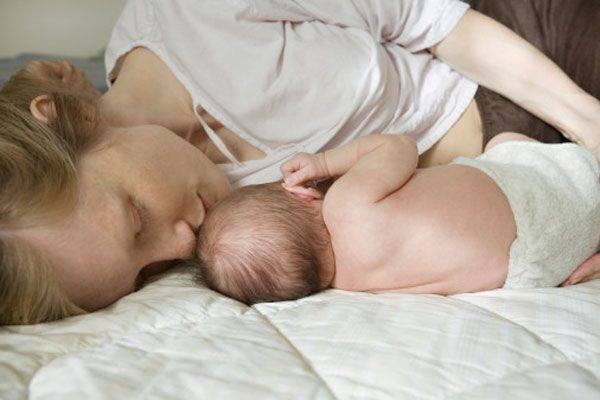 Особенности укладывания малышей грудного возраста