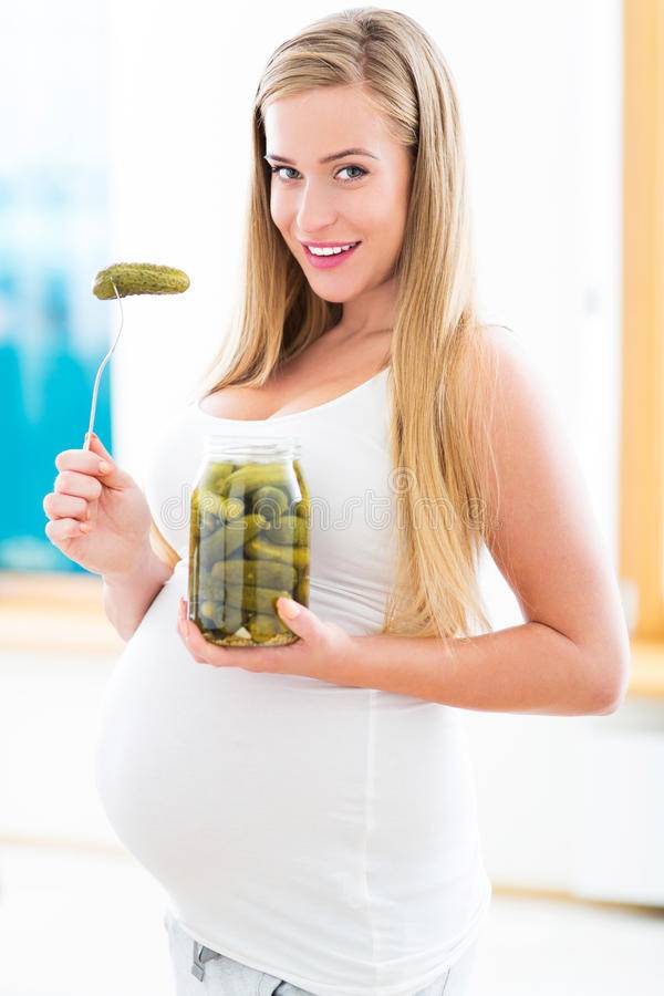 Огурцы при беременности польза и вред