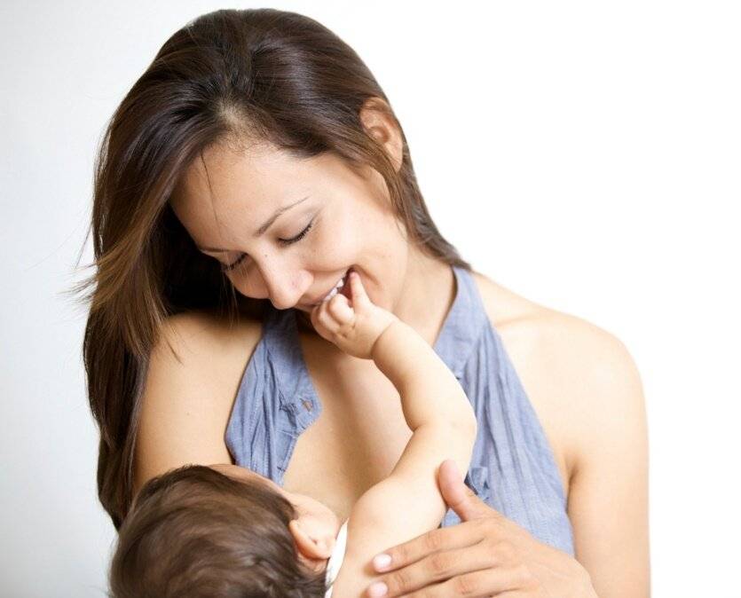 Отказ ребенка от груди: причины и следствие.