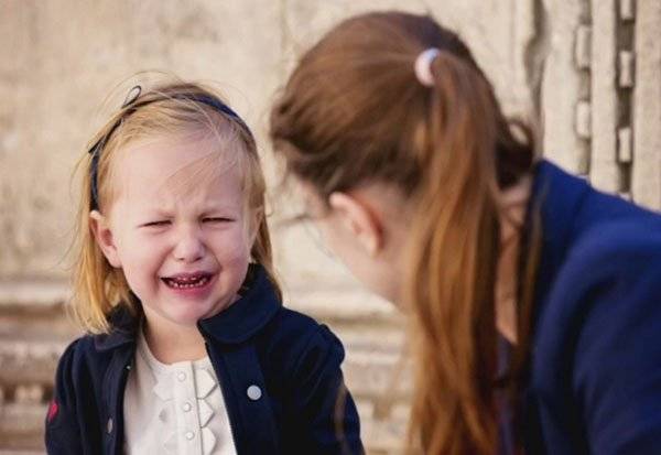 Как научить ребенка проигрывать без слез? что делать?
