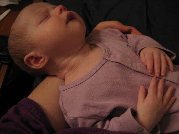 Почему ребенок постоянно дышит ртом во сне