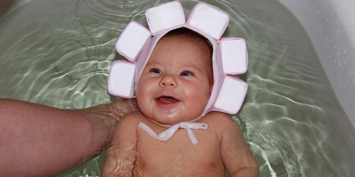 Как сшить шапочку из пенопласта для купания новорожденного