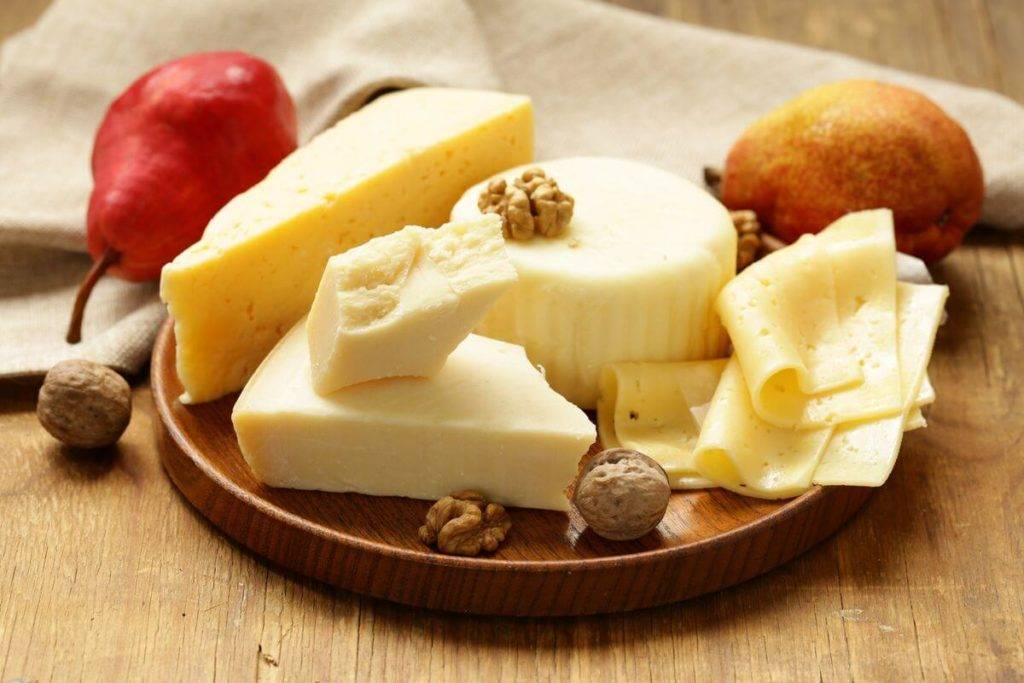 Какие продукты можно есть в сыром виде детям и с какого возраста начинать прикорм ими?