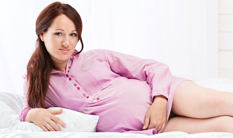 Белые выделения при беременности: причины и последствия