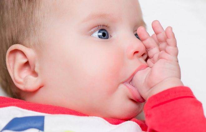 Ребёнок берёт пальцы в рот вопрос психологу 02-09-2015