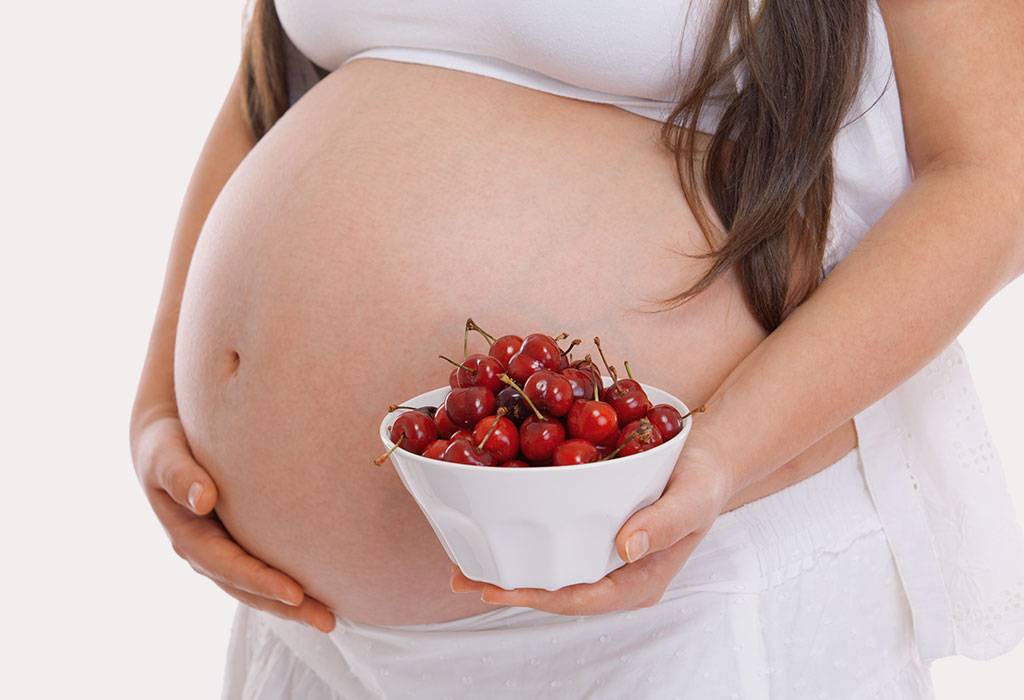 Питание в третьем триместре беременности: профилактика отеков, борьба с лишним весом