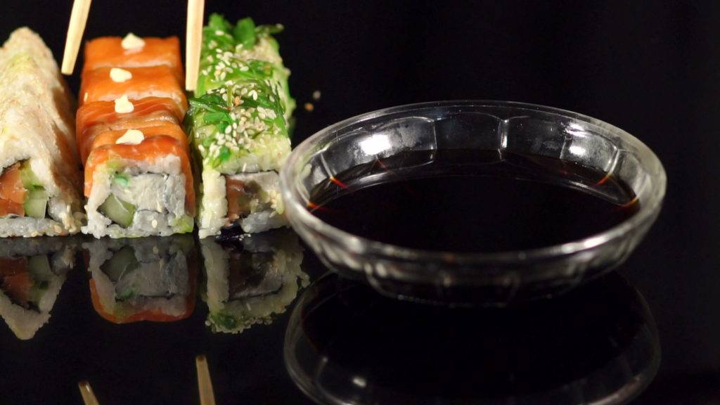 Можно ли кушать суши при грудном вскармливании?