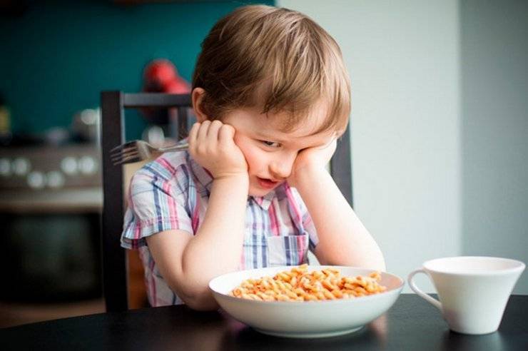 Ребенок плохо ест – что делать?