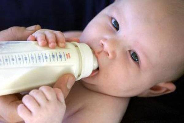 Как правильно докармливать смесью при грудном вскармливании? ребенку не хватает грудного молока - что делать?
