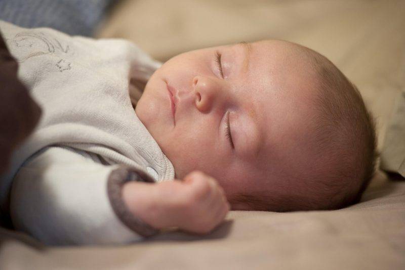 Белый шум для новорожденных слушать для сна успокаивающие онлайн без рекламы