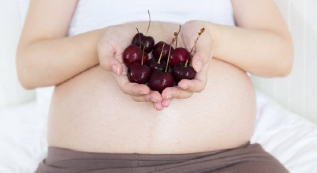 О полезных (и не очень) свойствах вишни для будущих мам