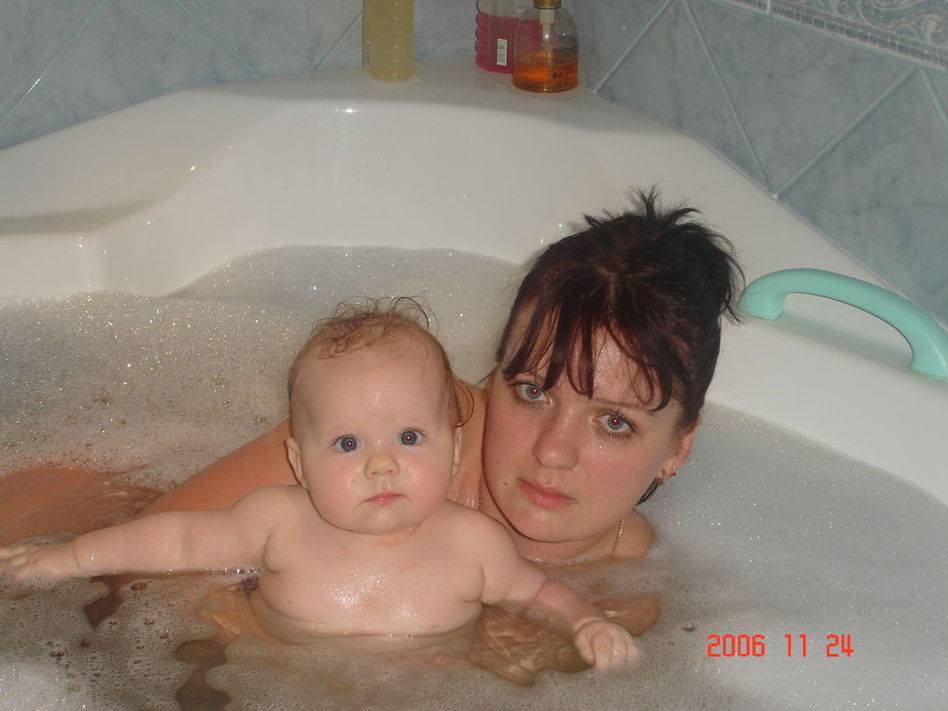 Совместная ванна с малышом: за и против