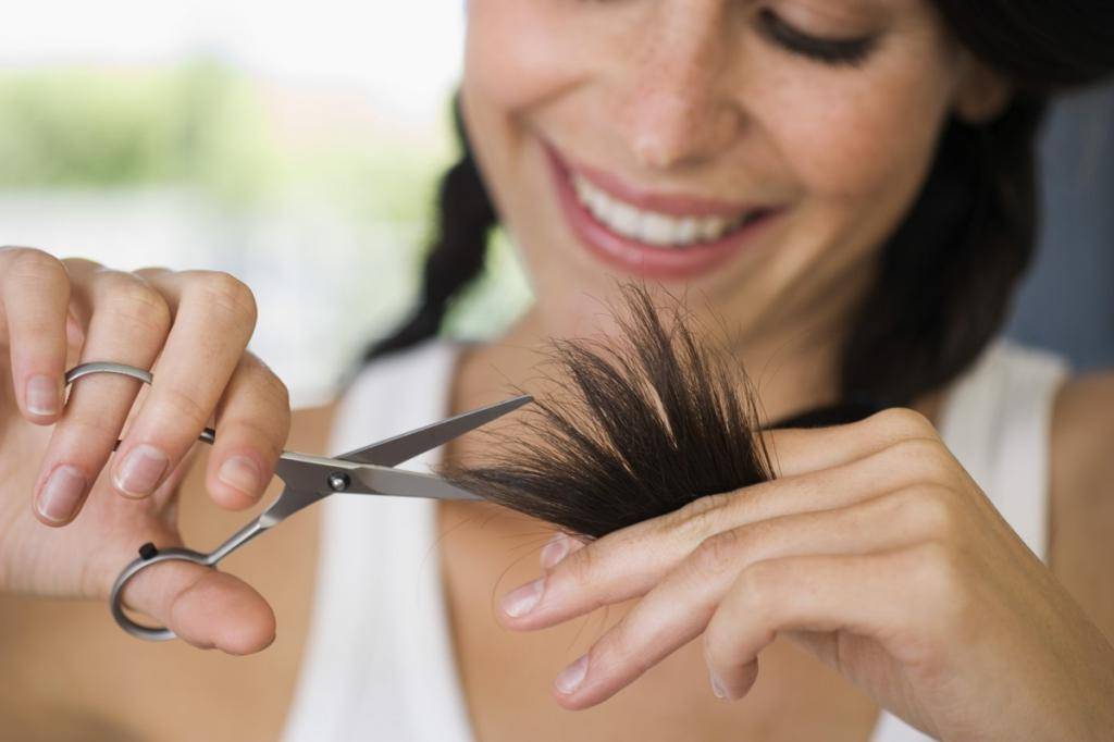 Можно ли во время беременности стричь волосы: что советуют медики и отзывы молодых мам