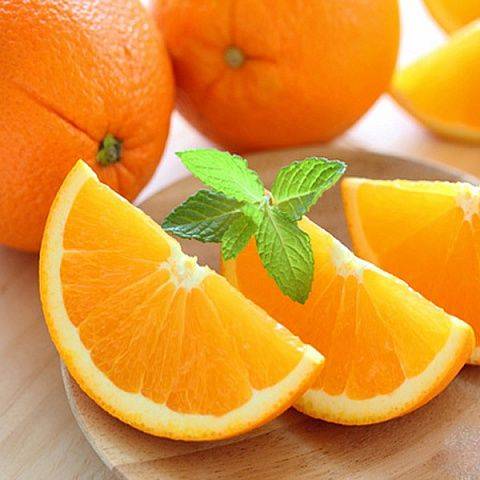 Можно ли беременным есть апельсины и пить свежевыжатый сок из них: показания и ограничения на ранних и поздних сроках