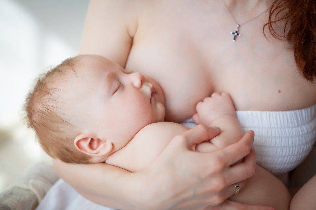 До какого возраста кормить ребенка грудным молоком