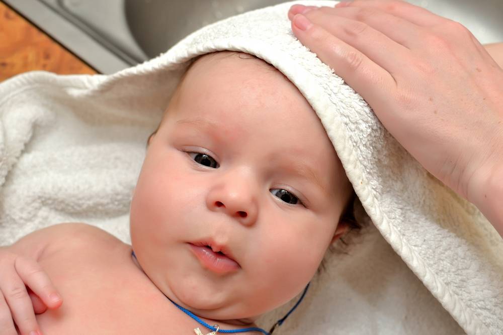 Уход за кожей новорожденного: основные правила