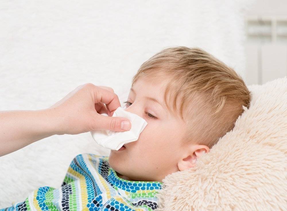 Сильный сухой лающий кашель у ребенка без температуры