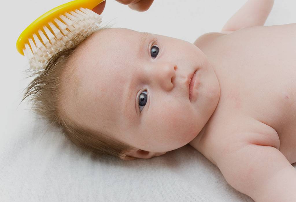 Корочки на голове у грудничка или новорожденного: как и чем убрать + мнение доктора комаровского