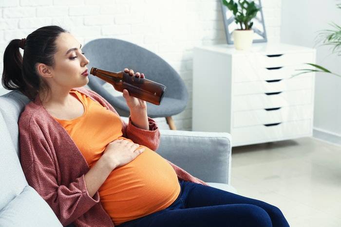 Можно ли беременным пить пиво