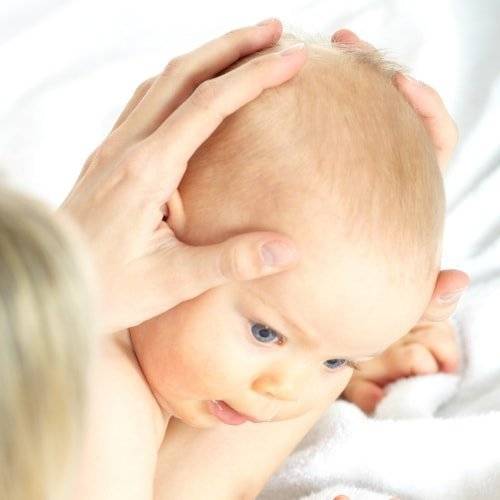 Когда зарастает родничок у новорожденного: возрастные нормы и возможные патологии