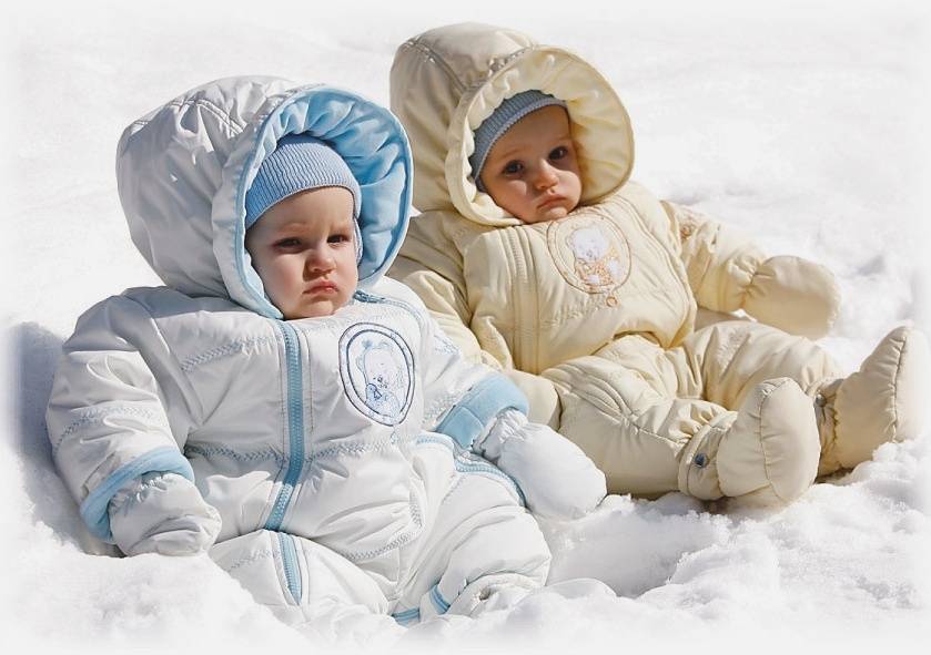 Как одевать новорожденного зимой на прогулку: список вещей, 109 фото.