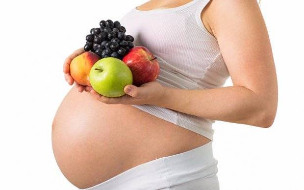 Прозрачные выделения у женщин при беременности: причины возникновения