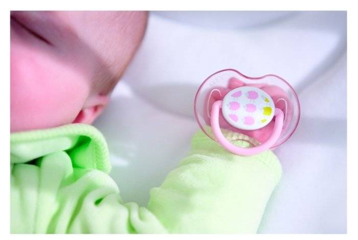 Рейтинг пустышек для новорожденных: топ-10 самых лучших сосок для младенцев