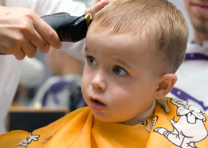 Нужно ли подстригать детей наголо в 1 год: правда, мифы и суеверия