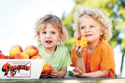 С какого возраста можно давать персики детям