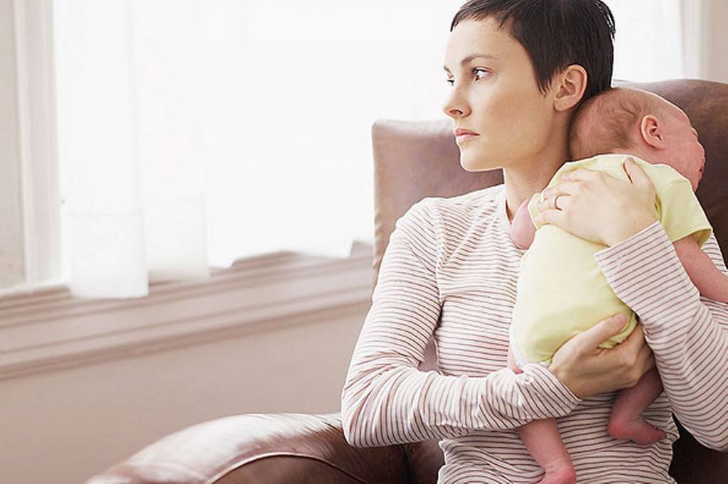 8 распространенных страхов молодой мамы