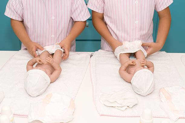Как часто менять памперсы новорожденному