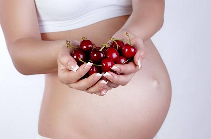 Беременность и польза плодов черешни
