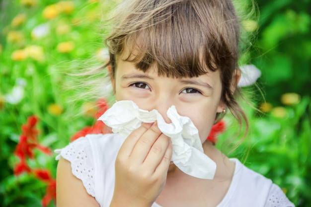 Чем вылечить аллергический ринит у детей