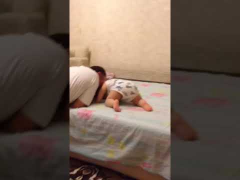 Упал с дивана и впал в кому. красноярские врачи спасли 5-месячного малыша | общество | аиф красноярск