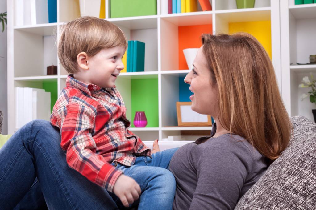 Как научить ребенка разговаривать и говорить мама, папа | ozornik.net