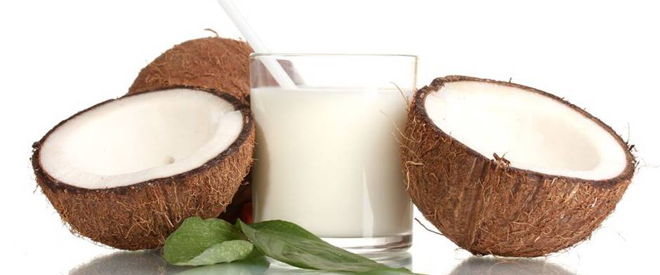 Кокос при гв, молоко и масло из него: можно ли употреблять, нормы и противопоказания