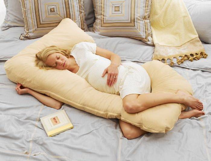 Как спать во время беременности: какие позы не навредят ребенку