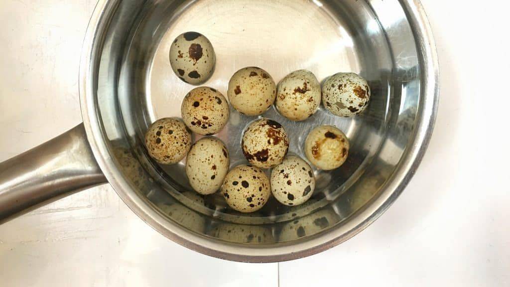 Сколько по времени варить перепелиные яйца?