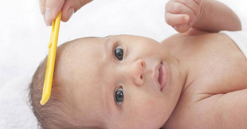 Корочка на голове у грудничка: причины чешуек у новорожденного ребенка, масло, шампунь, крем, гель и другие средства для лечения желтых корочек - детская поликлиника